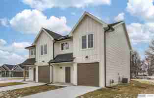 featured image of 23820 Harvest Heights Cir