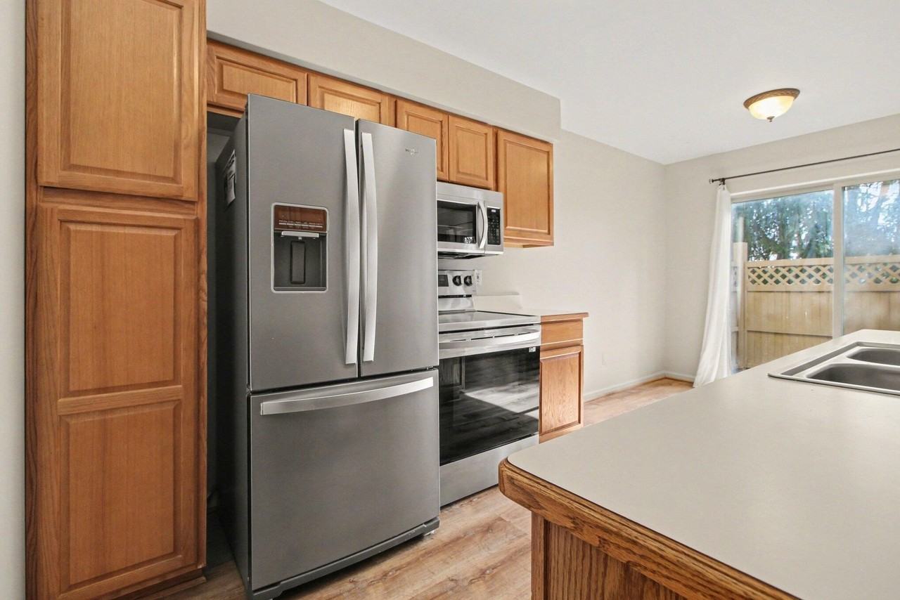 125 Commons Cir - Photo 7 of 16