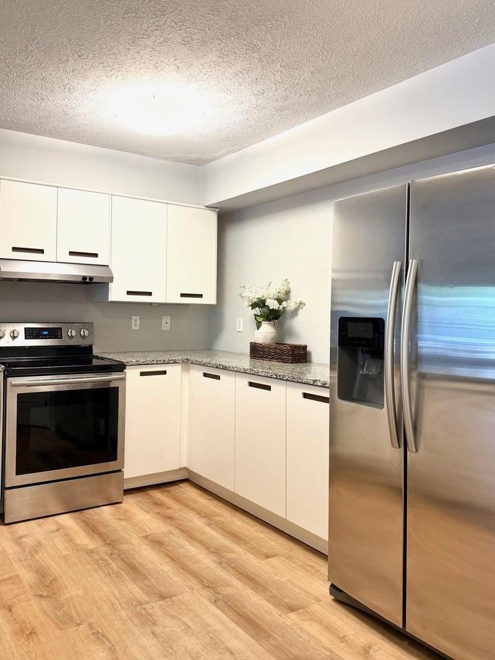 1553 Long Meadow Trl - Photo 2 of 17