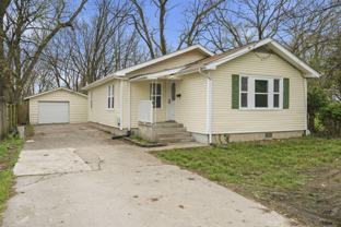 2822 E Cherry St - Photo 1 of 1