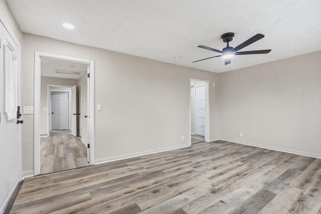 2822 E Cherry St - Photo 5 of 25