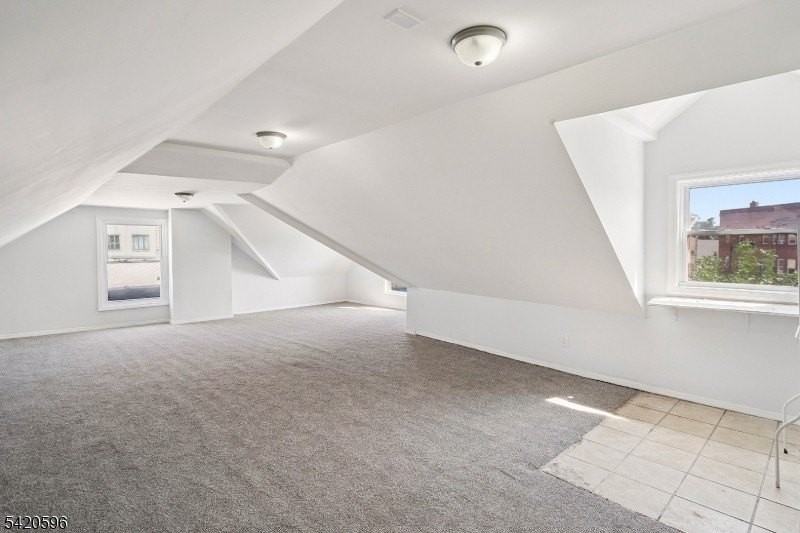 904 2nd Ave #2 - Photo 5 of 19