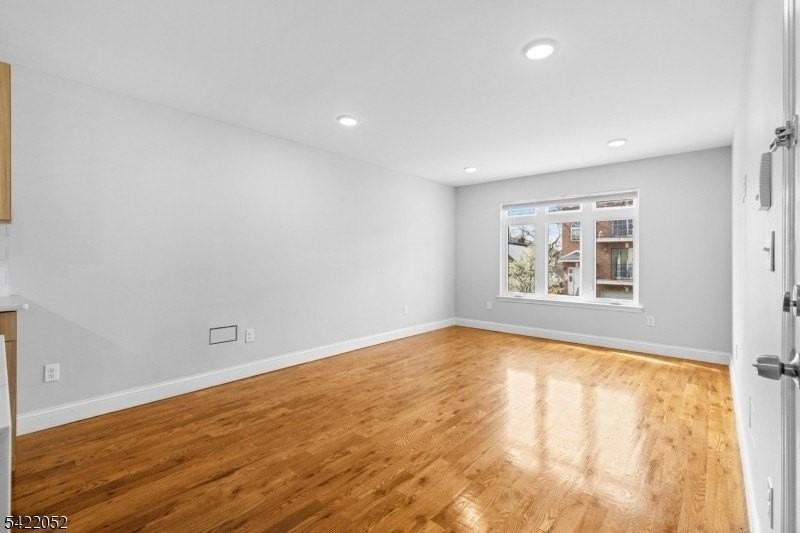 19 Shaw Ave #1 - Photo 3 of 26