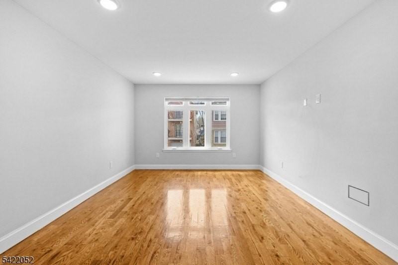 19 Shaw Ave #1 - Photo 4 of 26