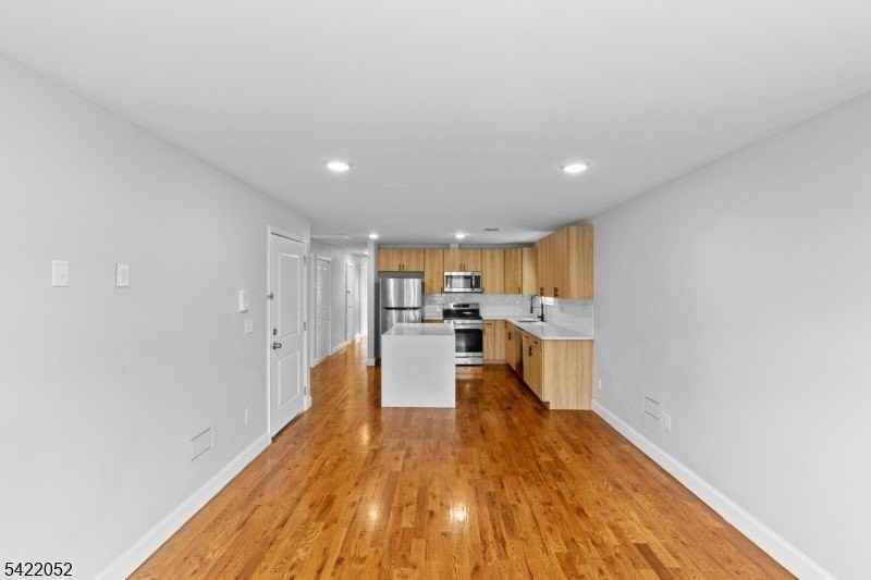 19 Shaw Ave #1 - Photo 5 of 26