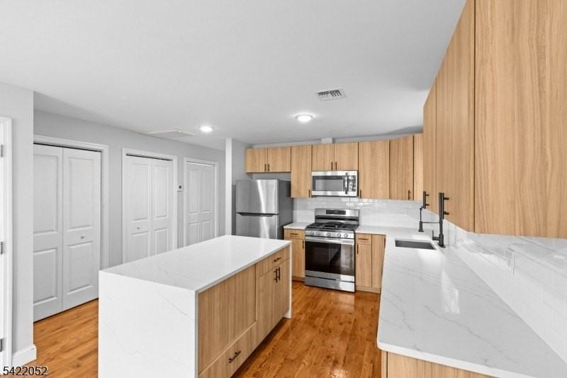 19 Shaw Ave #1 - Photo 7 of 26