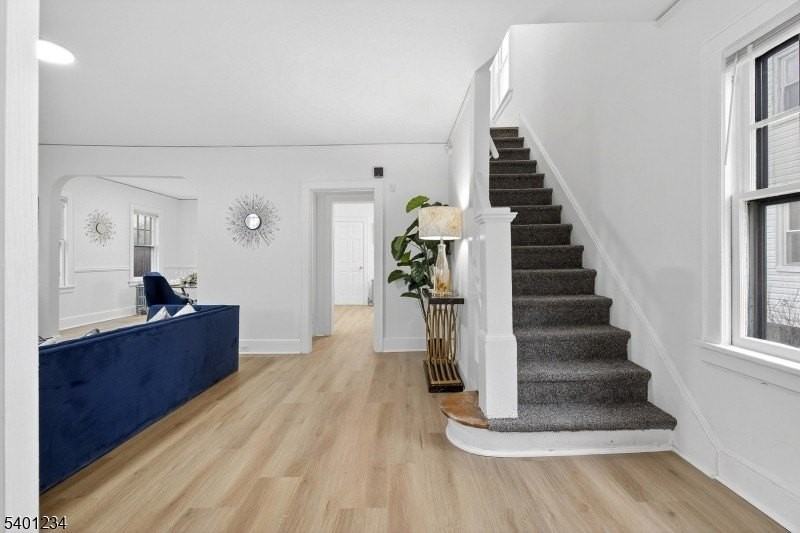 1442 Highland Ave - Photo 6 of 30