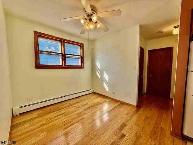 46 Frances St - Photo 7 of 9