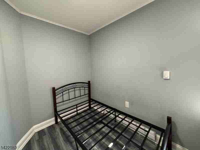 516 E Jersey St - Photo 4 of 6