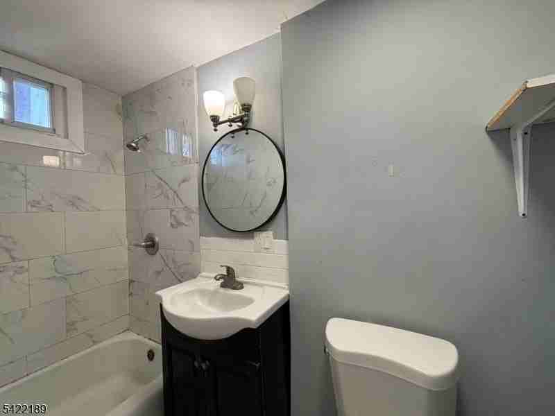 516 E Jersey St - Photo 5 of 6