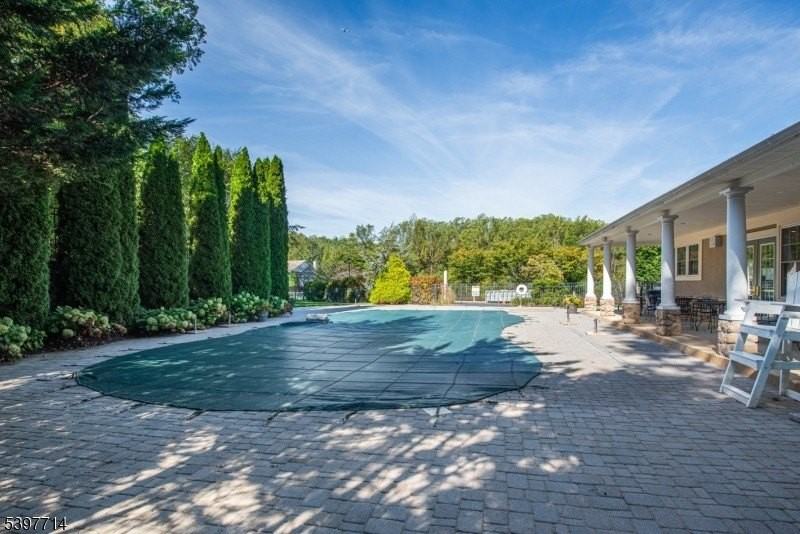 3103 Peer Pl - Photo 3 of 25