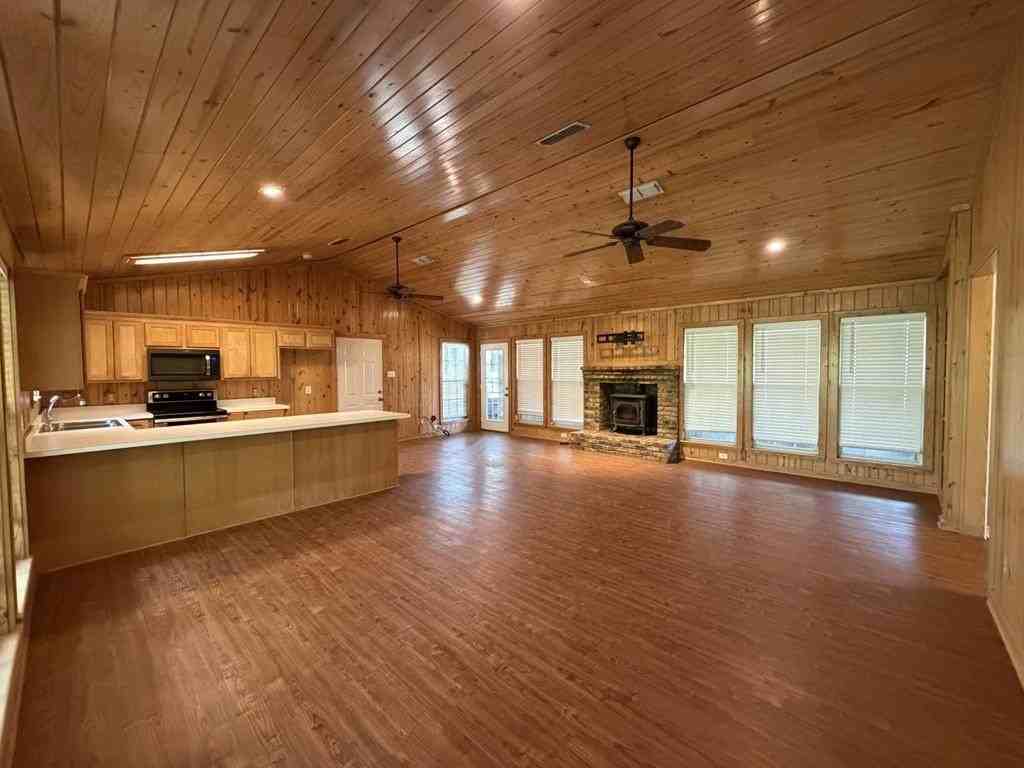 261 Vz County Road 4215 - Photo 2 of 30