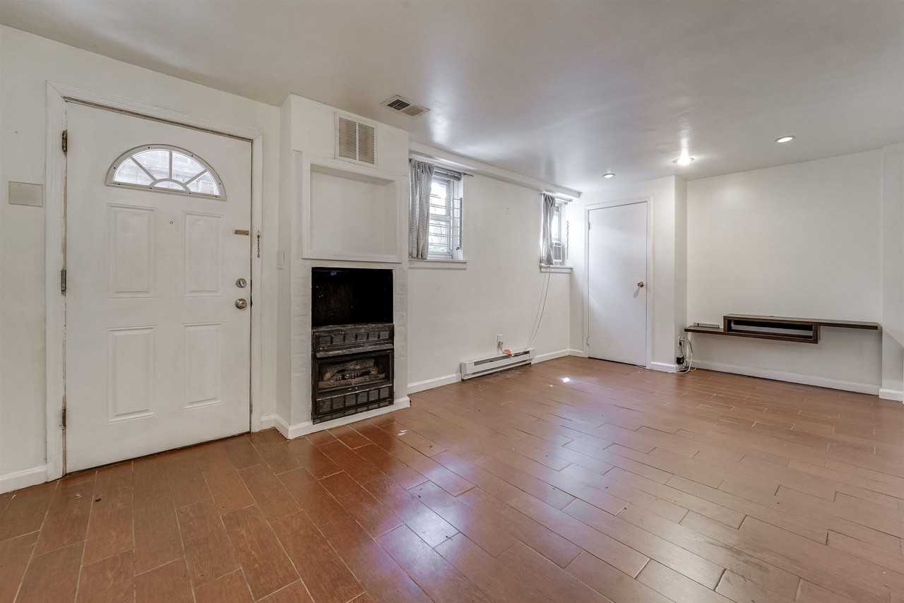 354 1st St #1 - Photo 3 of 15