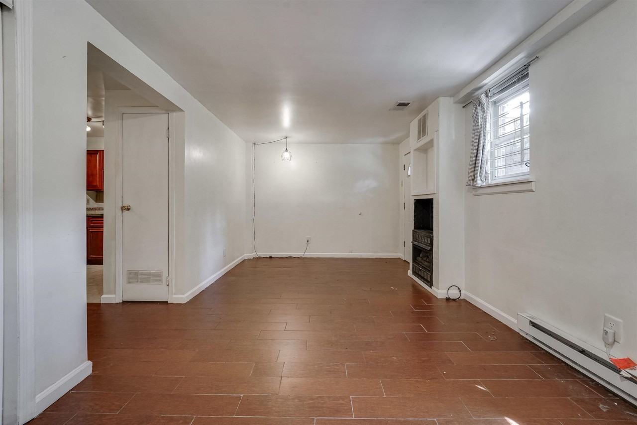 354 1st St #1 - Photo 6 of 15