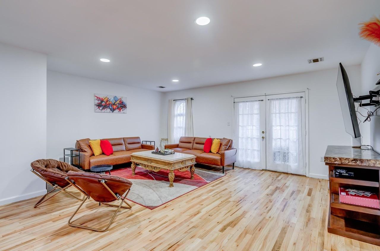 34 Pamrapo Ave #2 - Photo 3 of 20