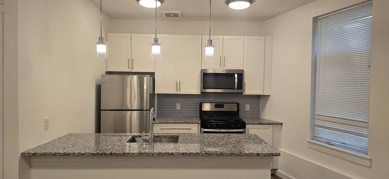 61 Virginia Ave #303 - Photo 2 of 25