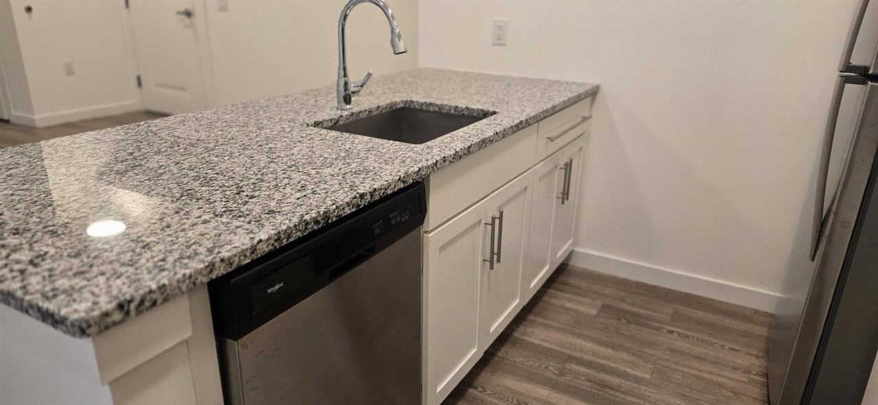 61 Virginia Ave #303 - Photo 4 of 25