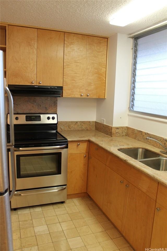 2920 Ala Ilima St Apt 902 - Photo 7 of 10