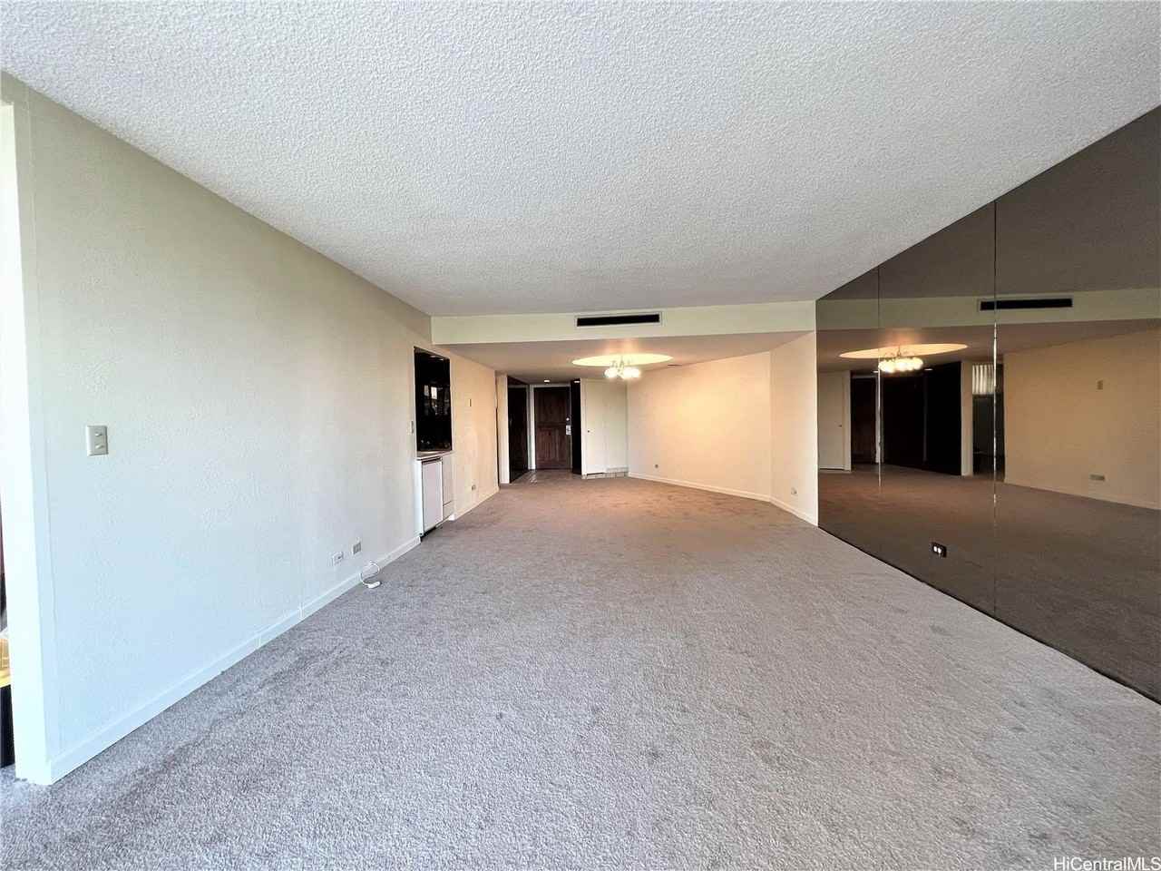 1860 Ala Moana Blvd #902B - Photo 6 of 15