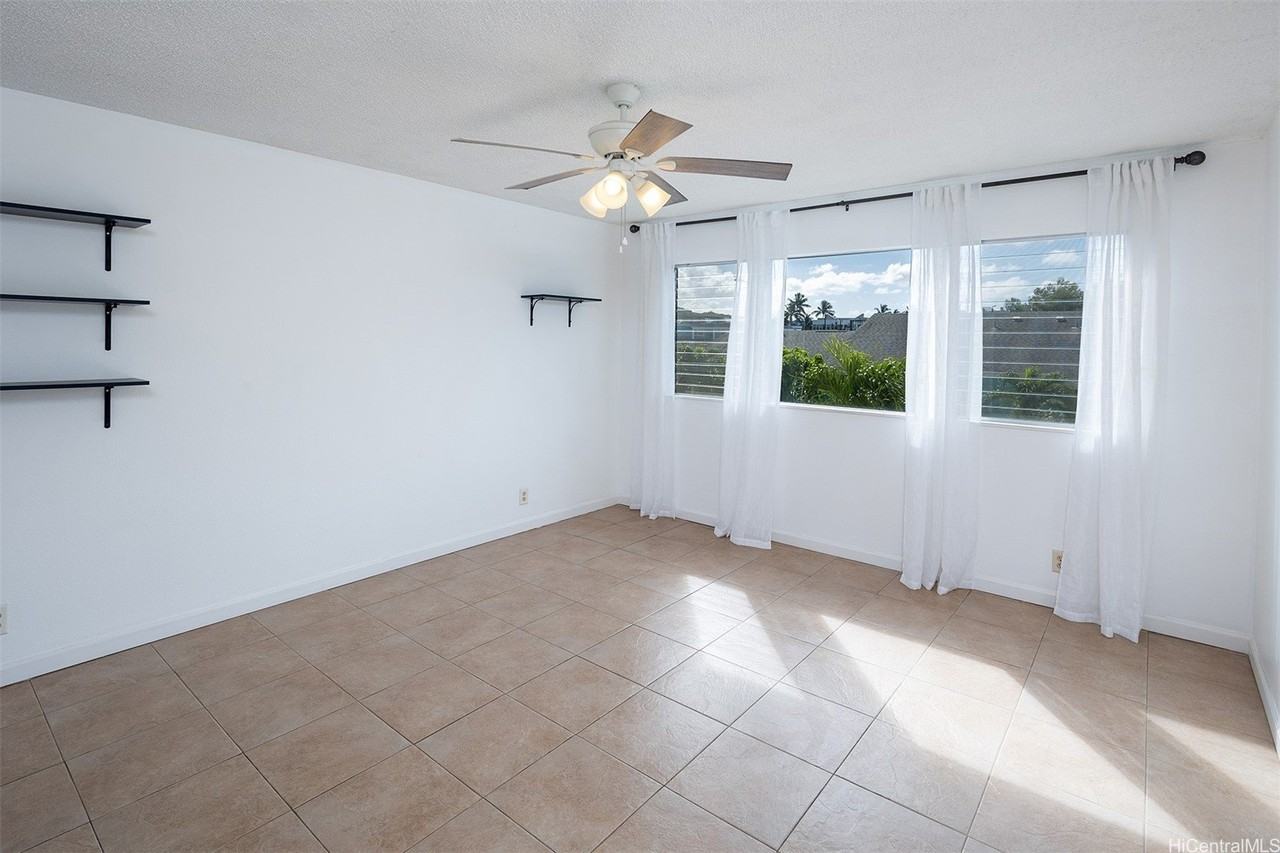 350 Aoloa St Apt C222 - Photo 2 of 19