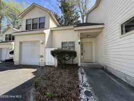 935 Birch Creek Dr - Photo 1 of 1