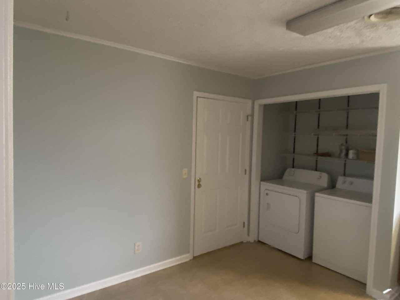 317 Fayetteville Ave Unit B - Photo 6 of 10