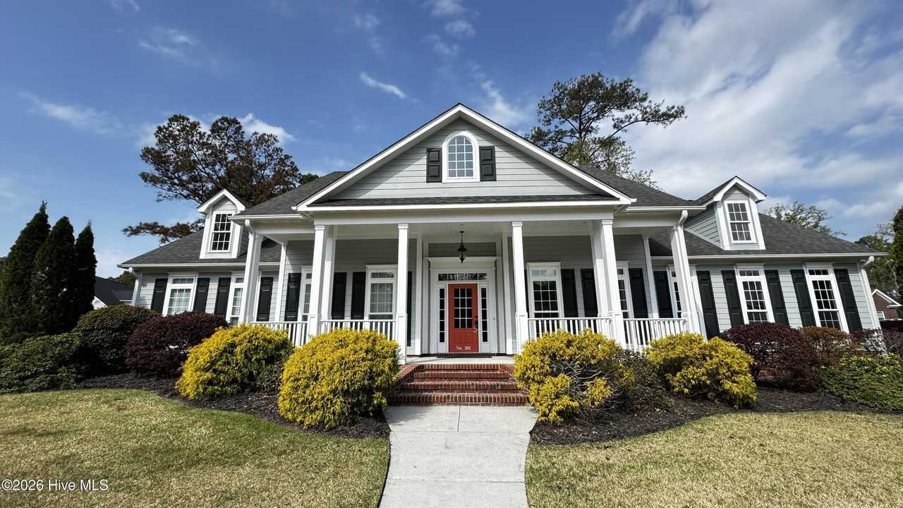 201 Oak Hammock Ct - Photo 2 of 44