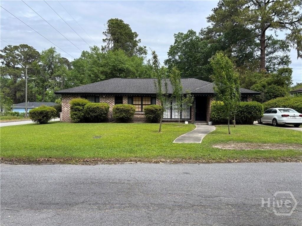 1802 E 62nd St - Photo 2 of 7