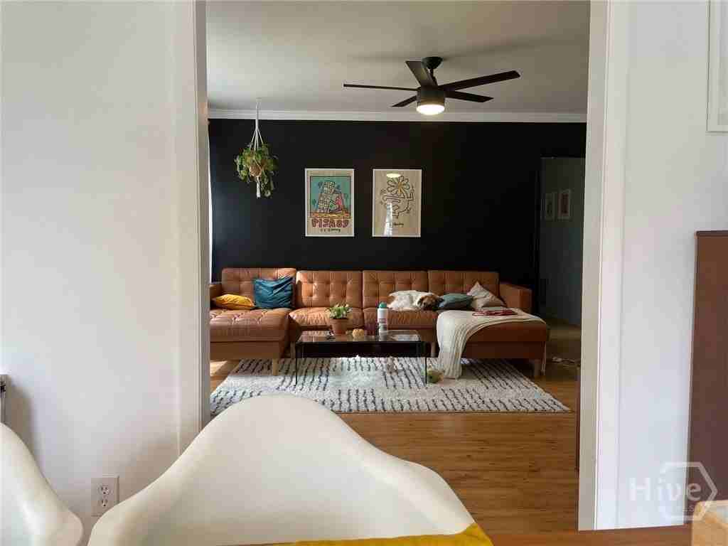 1802 E 62nd St - Photo 5 of 7