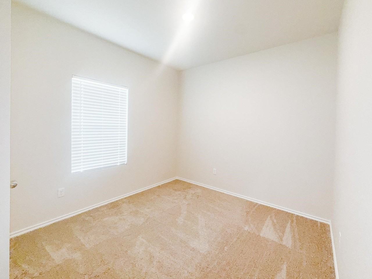 3100 Mesa Dr - Photo 6 of 14