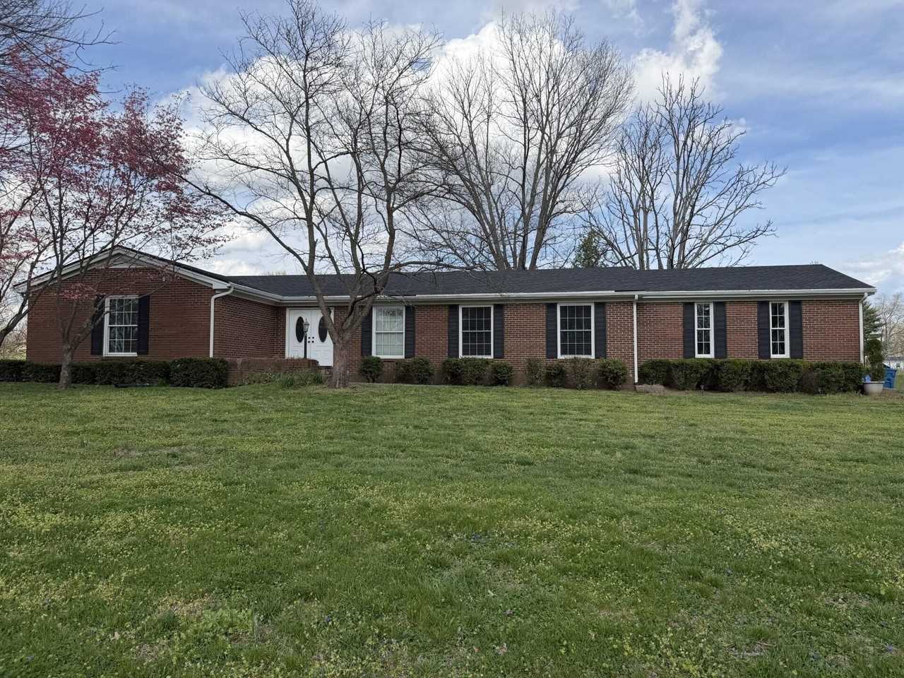 110 Pineur Rd - Photo 2 of 46