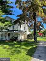 featured image of 1410 Longford Rd