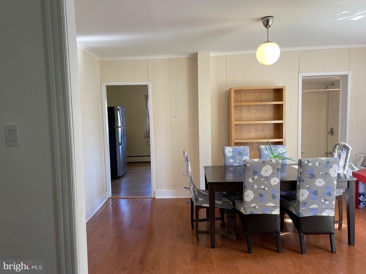 1410 Longford Rd - Photo 3 of 14