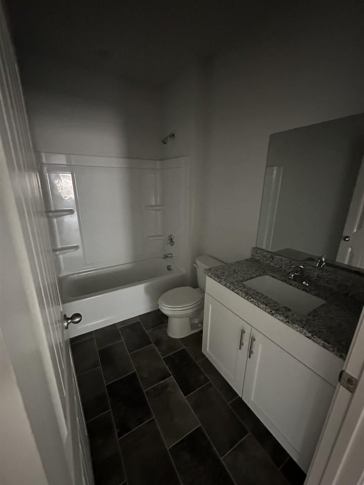 485 Windemere Loop #1 - Photo 5 of 13