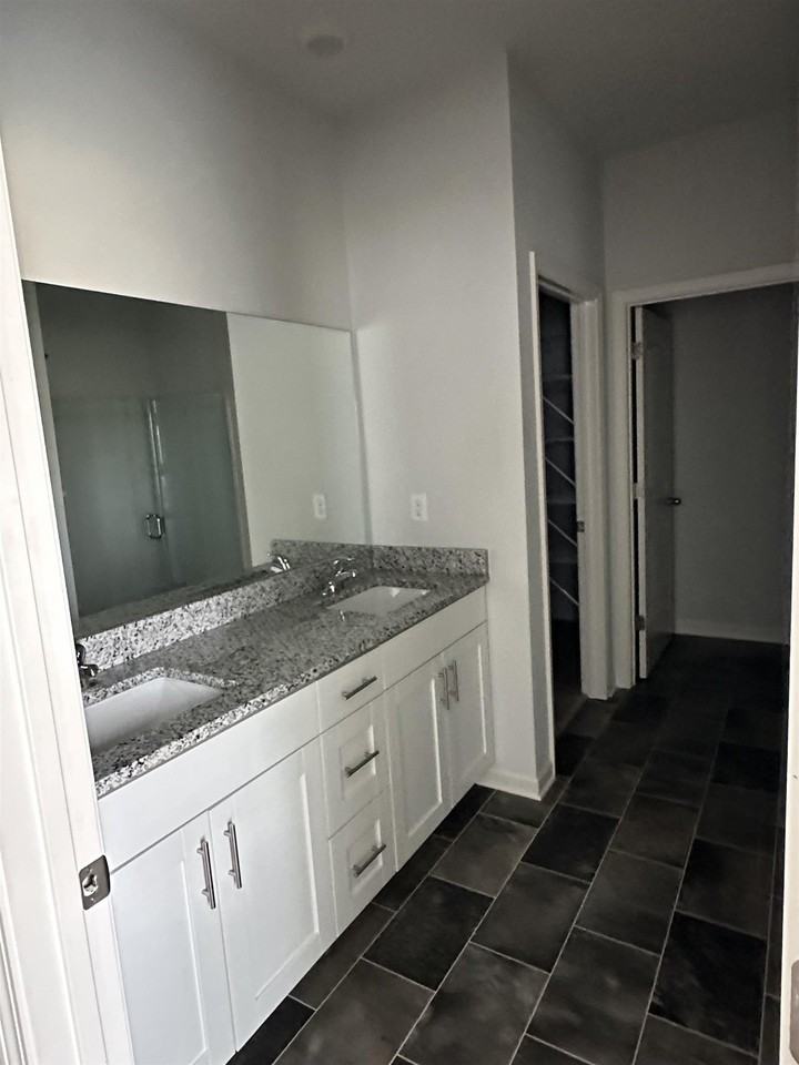 485 Windemere Loop #1 - Photo 6 of 13