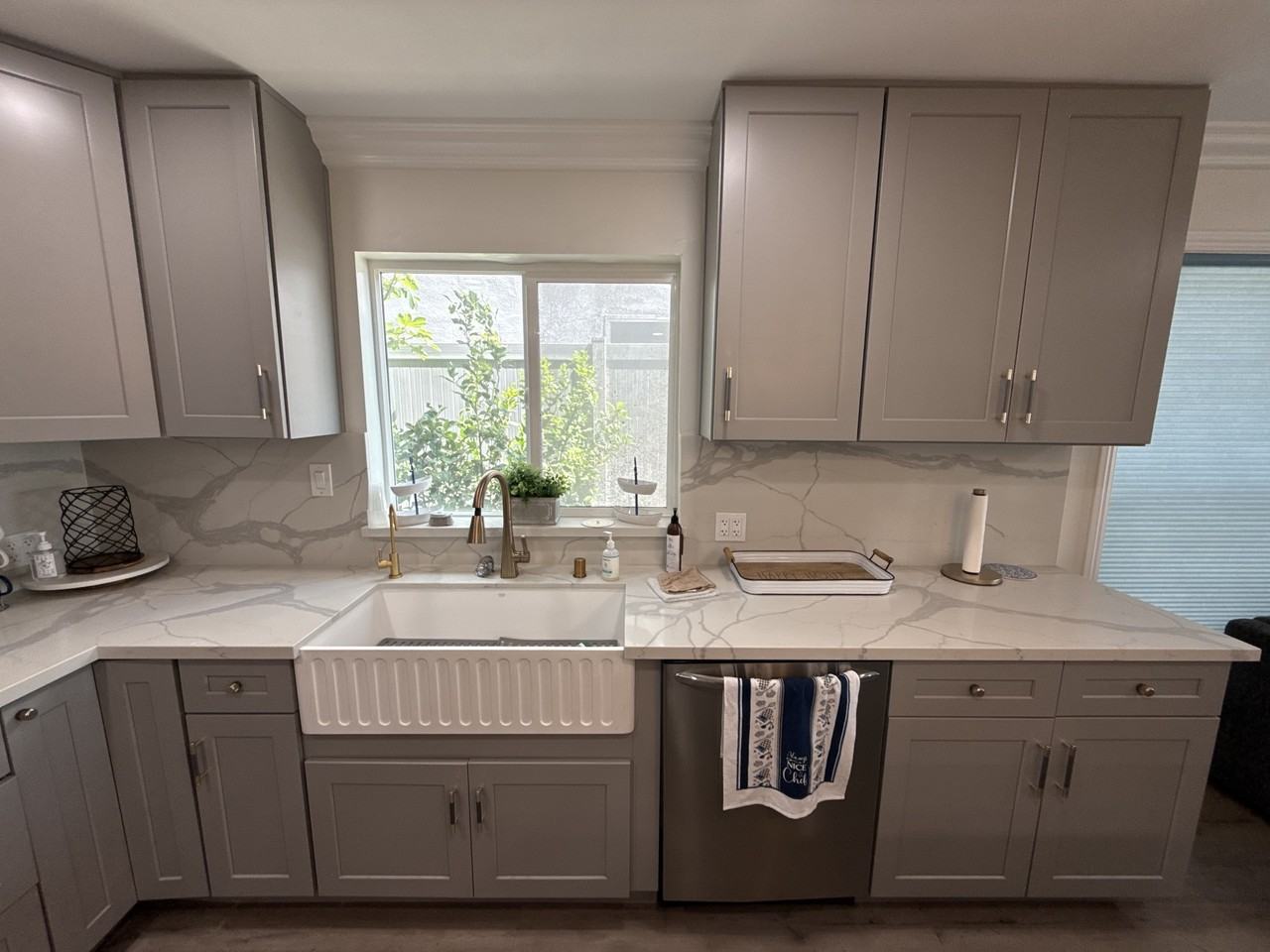 1174 E OCEAN BLVD 10 - 1 #1 - Photo 4 of 18