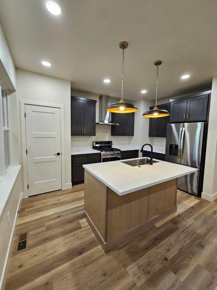 1136 Buffalo Crossing Dr - Photo 3 of 10