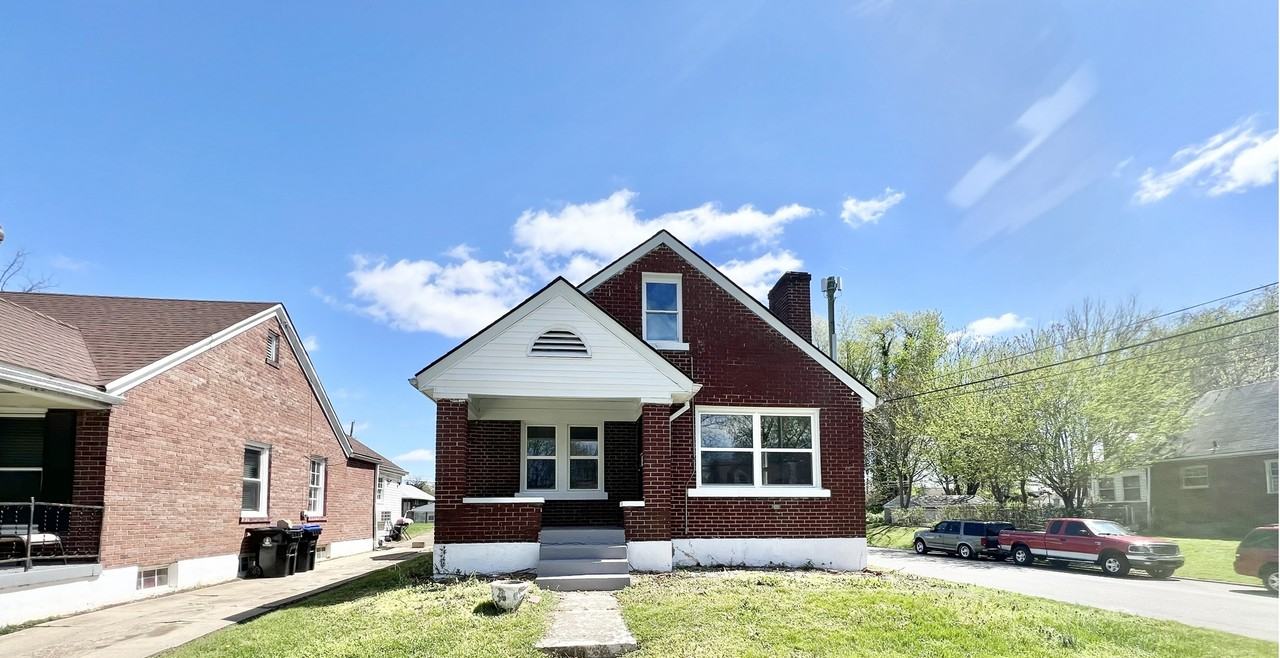 1453 Olive St #1 - Photo 2 of 17