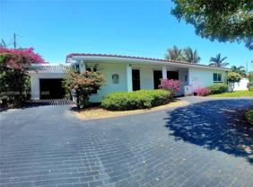 2241 Ne 38th St - Photo 1 of 1