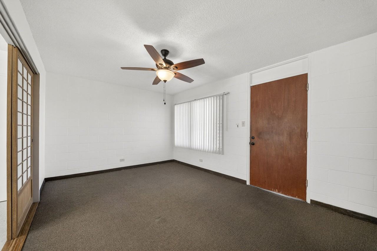 1611 Miller St #1 - Photo 3 of 12