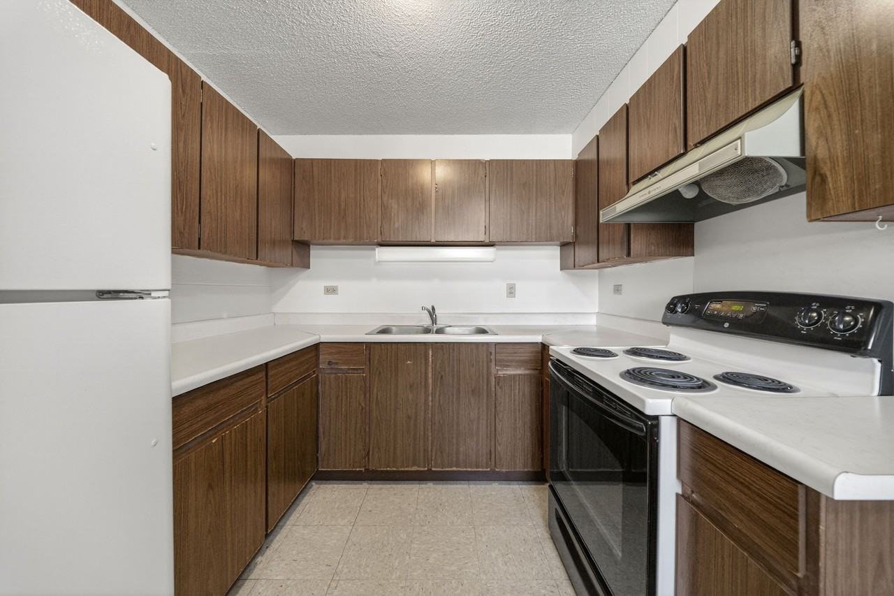 1611 Miller St #1 - Photo 5 of 12