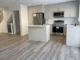 905 172 St Sw #3 - Photo 1 of 1