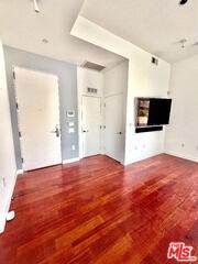 1200 N Sweetzer Ave #8 - Photo 2 of 8