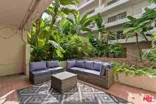 1131 Alta Loma Rd #119 - Photo 4 of 8