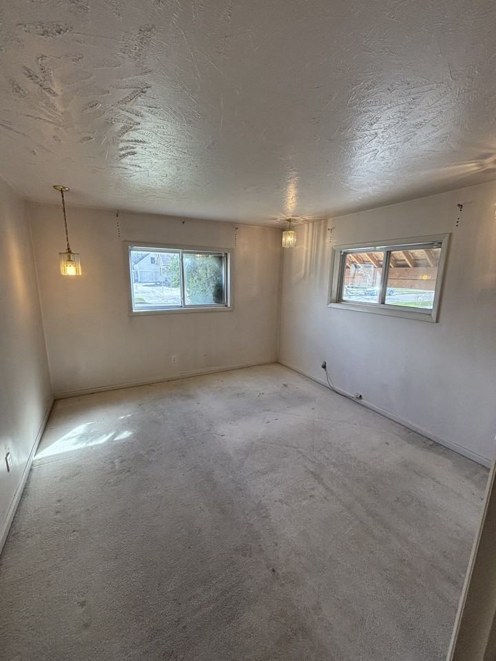 187 5th St #1 - Photo 3 of 19