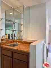 1655 Selby Ave #102 - Photo 5 of 8