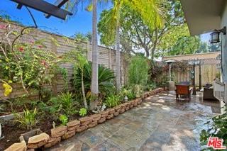 2013 21st St #105 - Photo 4 of 8