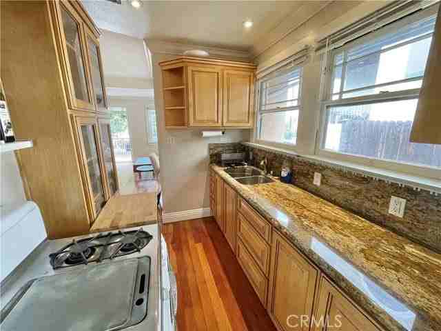 534 Gravely Ct - Photo 5 of 8