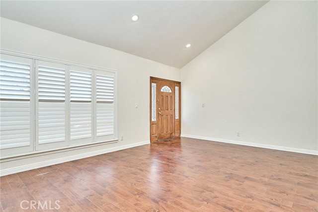 12567 Semora St - Photo 3 of 8