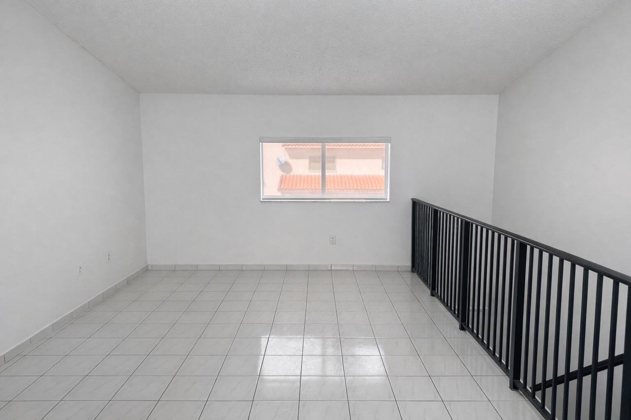 7891 W 29th Way - Photo 2 of 8